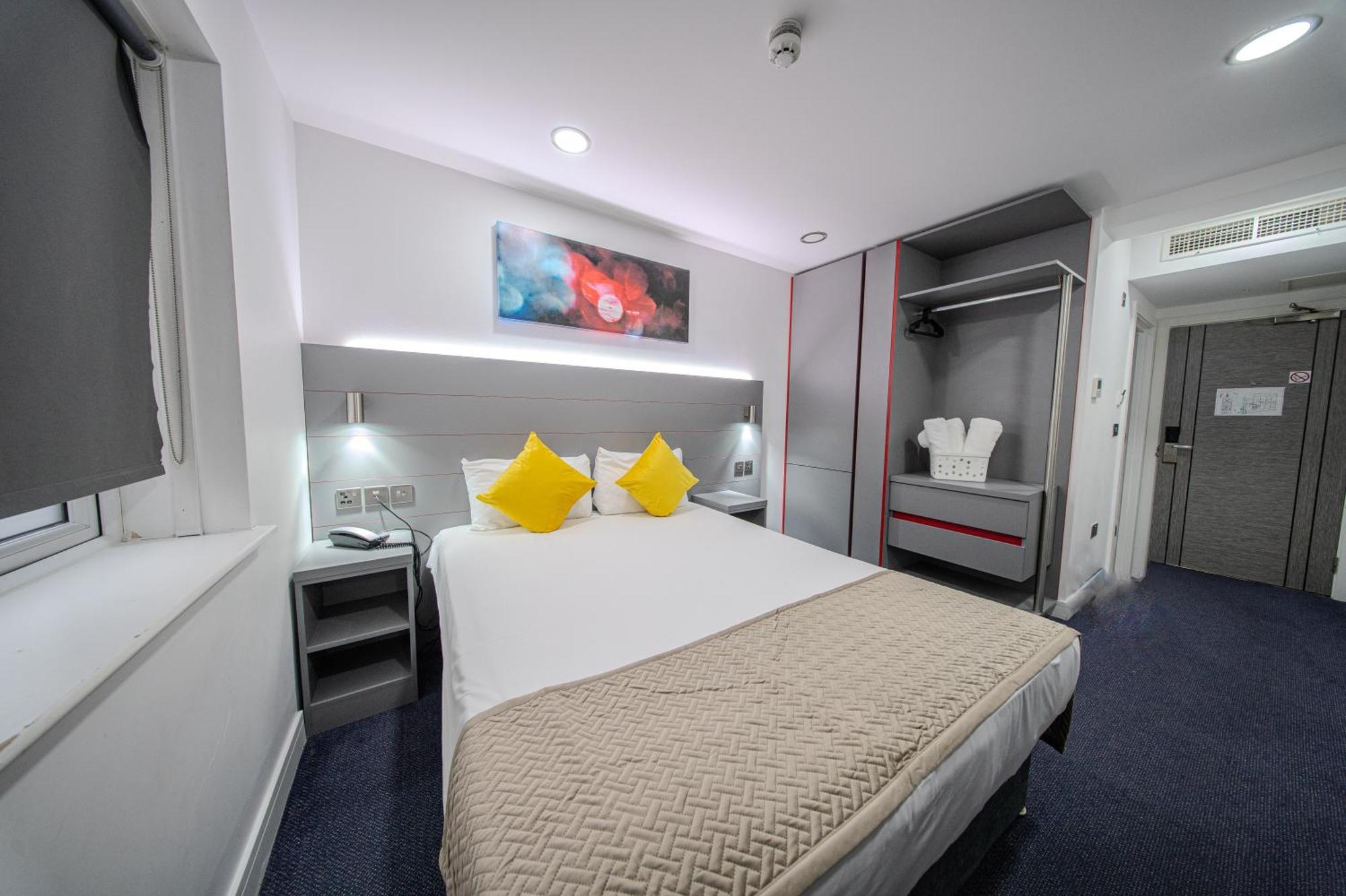 Ilford Hotel Goodmayes Dış mekan fotoğraf