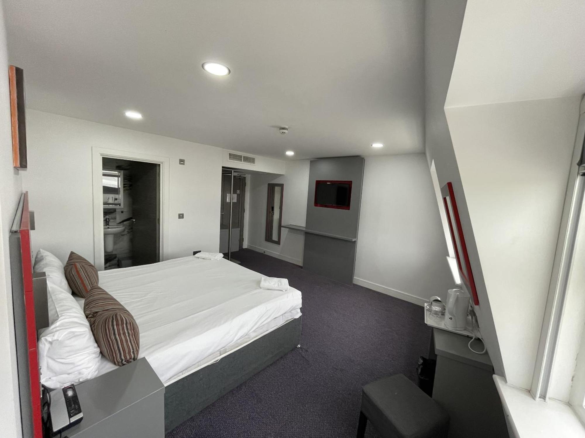 Ilford Hotel Goodmayes Dış mekan fotoğraf