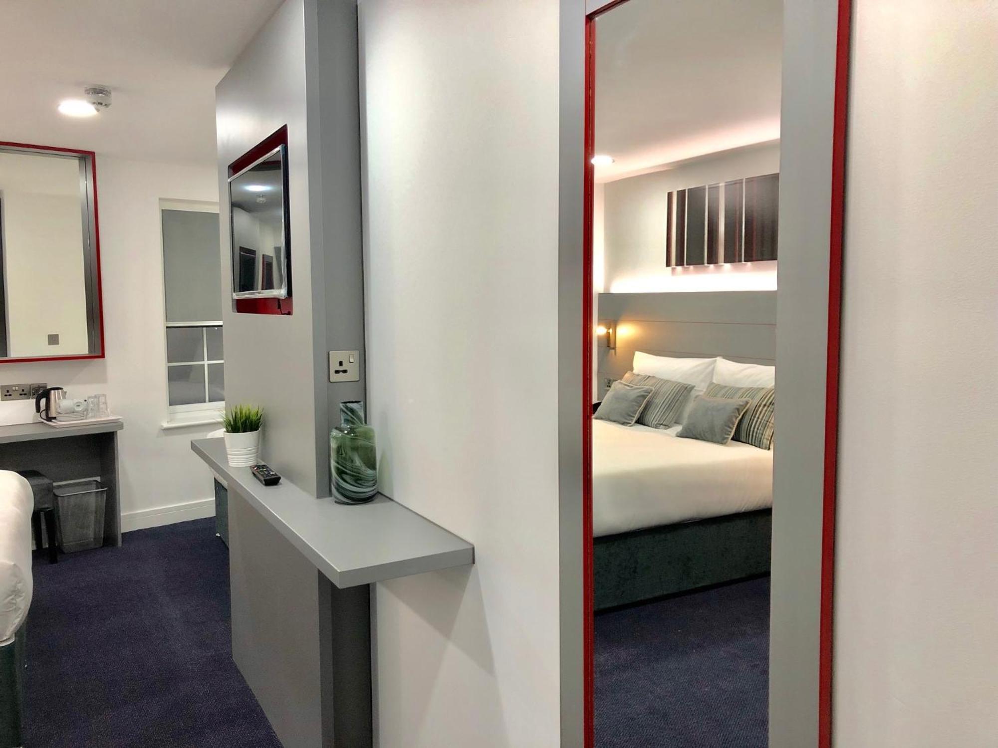 Ilford Hotel Goodmayes Dış mekan fotoğraf