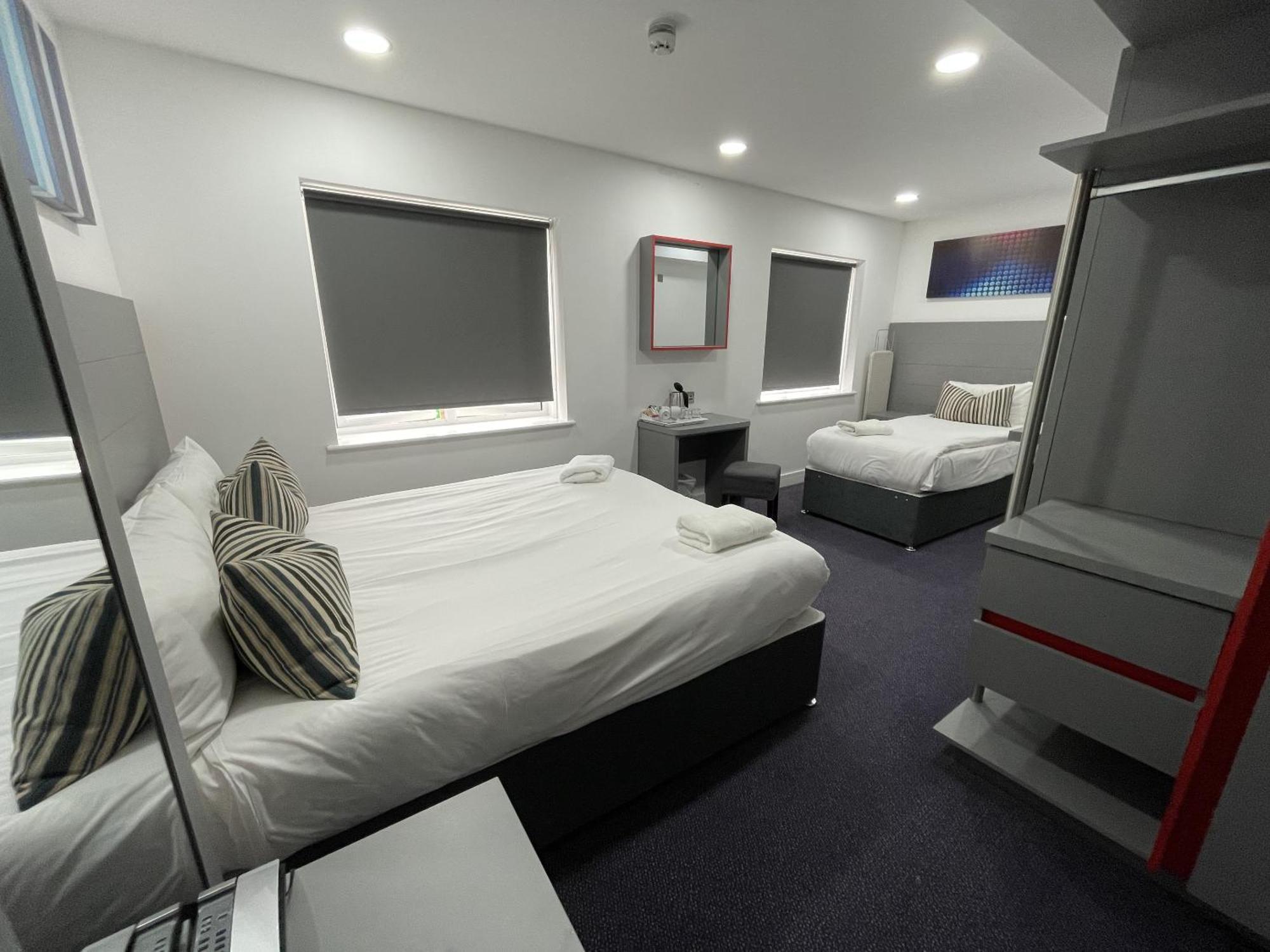 Ilford Hotel Goodmayes Dış mekan fotoğraf